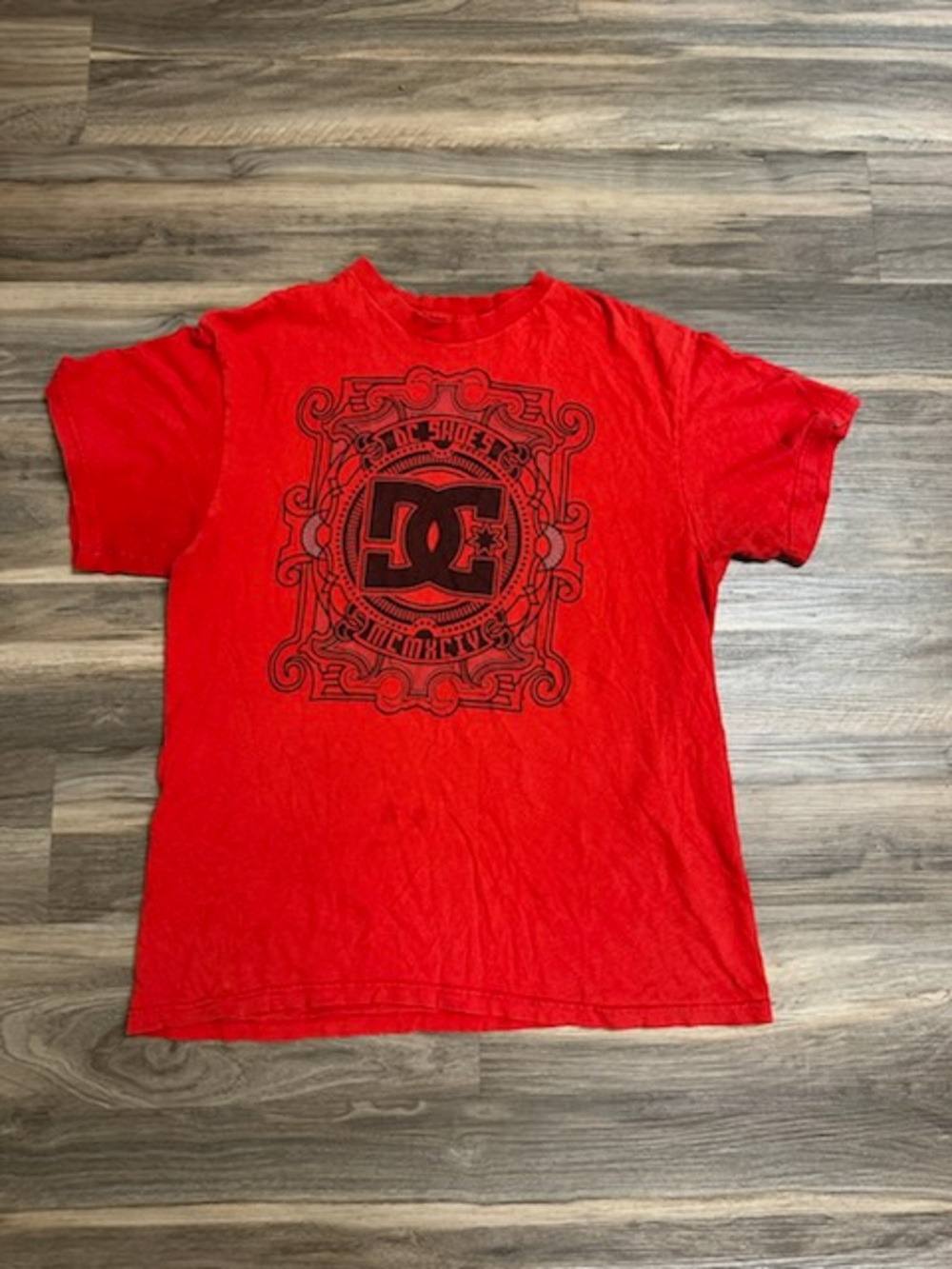 DC Shoes Red Graphic T-Shirt